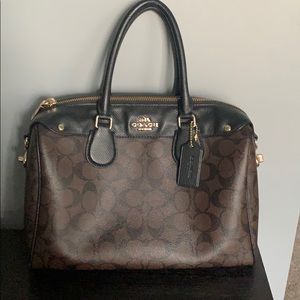 Medium Coach handbag
